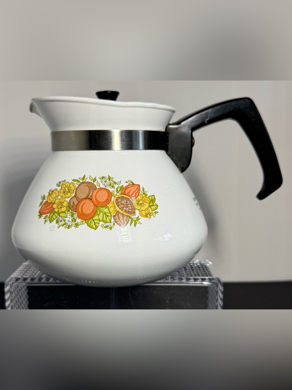Vintage CorningWare Spice of Life 6-Cup Teapot (Model P-104-B)